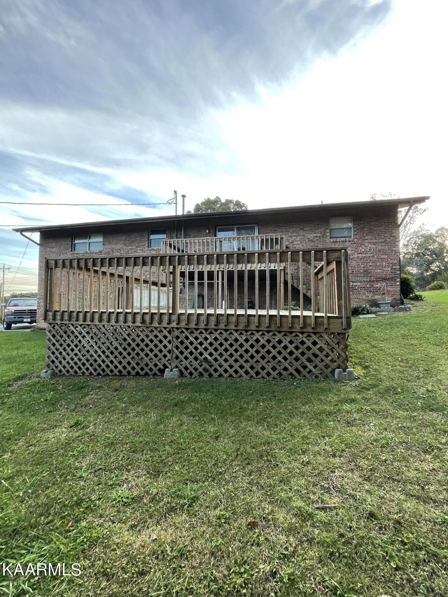 281 Sherwood Road Powell, TN 37849 - Photo 37 of 39 669F4953-E0E8-4332-BCEB-EF2C9B27A2DB