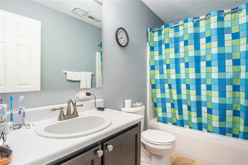 7429 Iron Rock Road Indianapolis, IN 46236 - Photo 14 of 22 Gallery Image 14