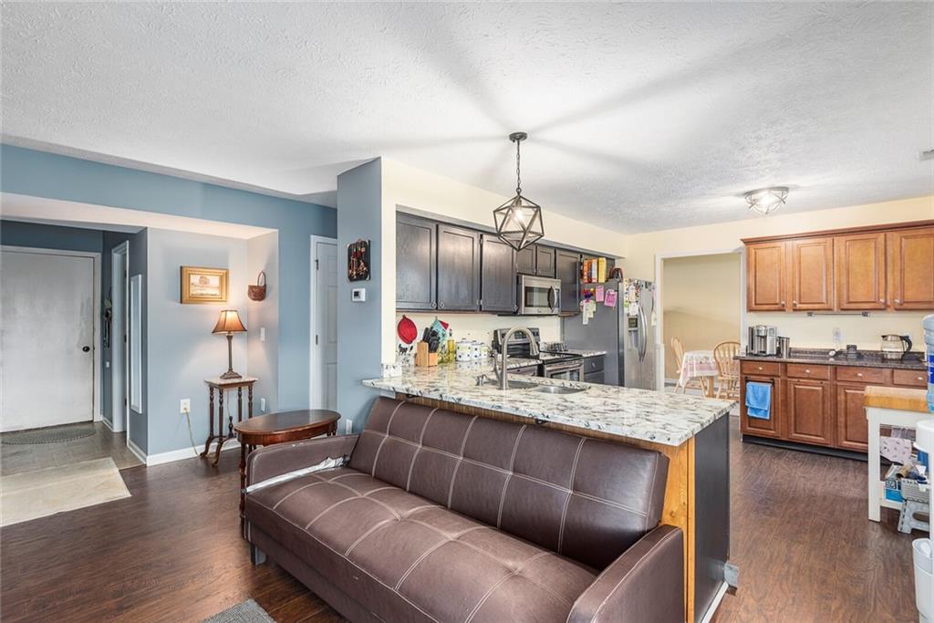 7429 Iron Rock Road Indianapolis, IN 46236 - Photo 8 of 22 Gallery Image 8