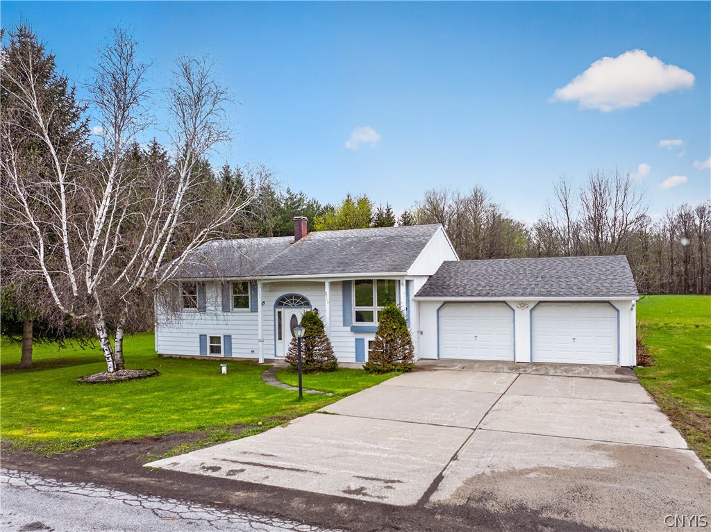 2765 King Road Paris, NY 13456 - Photo 2 of 49