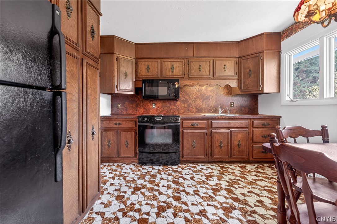 2765 King Road Paris, NY 13456 - Photo 22 of 49