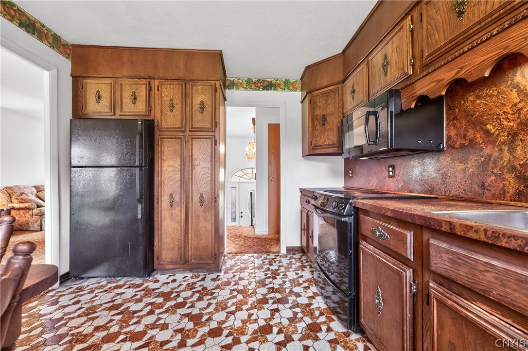 2765 King Road Paris, NY 13456 - Photo 25 of 49