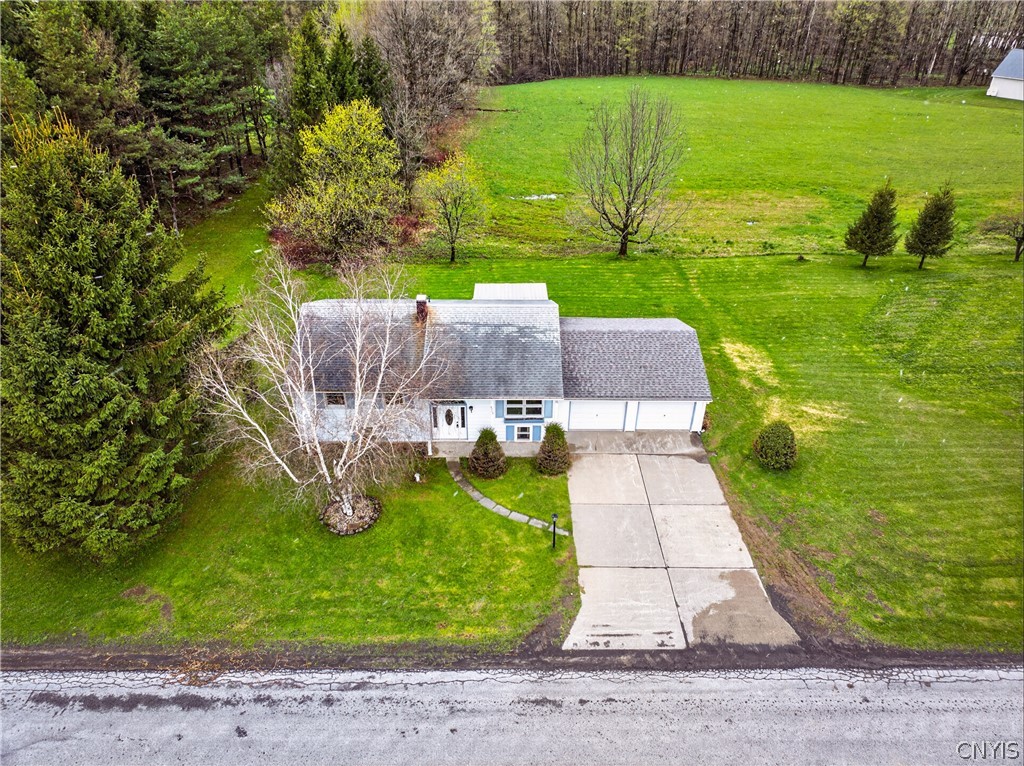 2765 King Road Paris, NY 13456 - Photo 6 of 49
