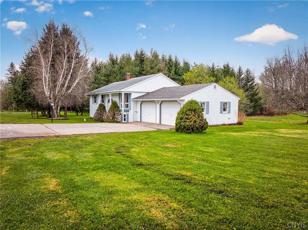 2765 King Road Paris, NY 13456 - Photo 8 of 49