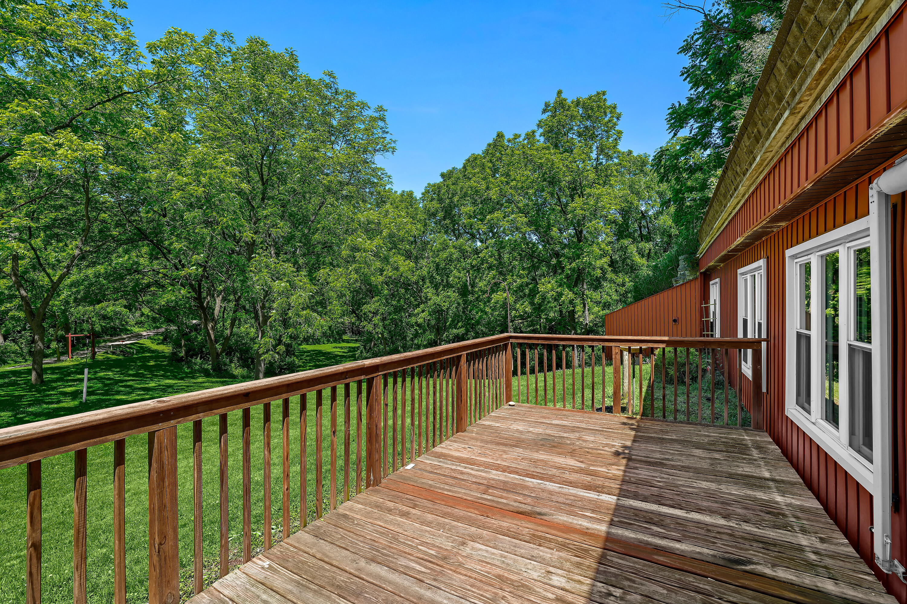 N8083 Amundson Coulee Road Farmington, WI 54636 - Photo 25 of 37 Deck at front door of earth home