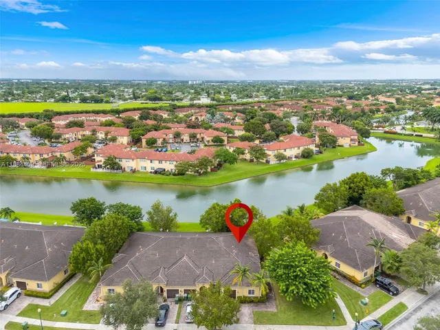 $335,000 | 3327 Northeast 11th Drive, Homestead, FL 33033