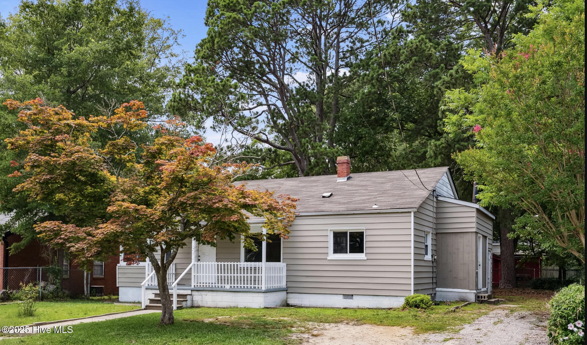 208 Fairview Avenue Southwest Wilson, NC 27893 - Photo 2 of 18 Street View