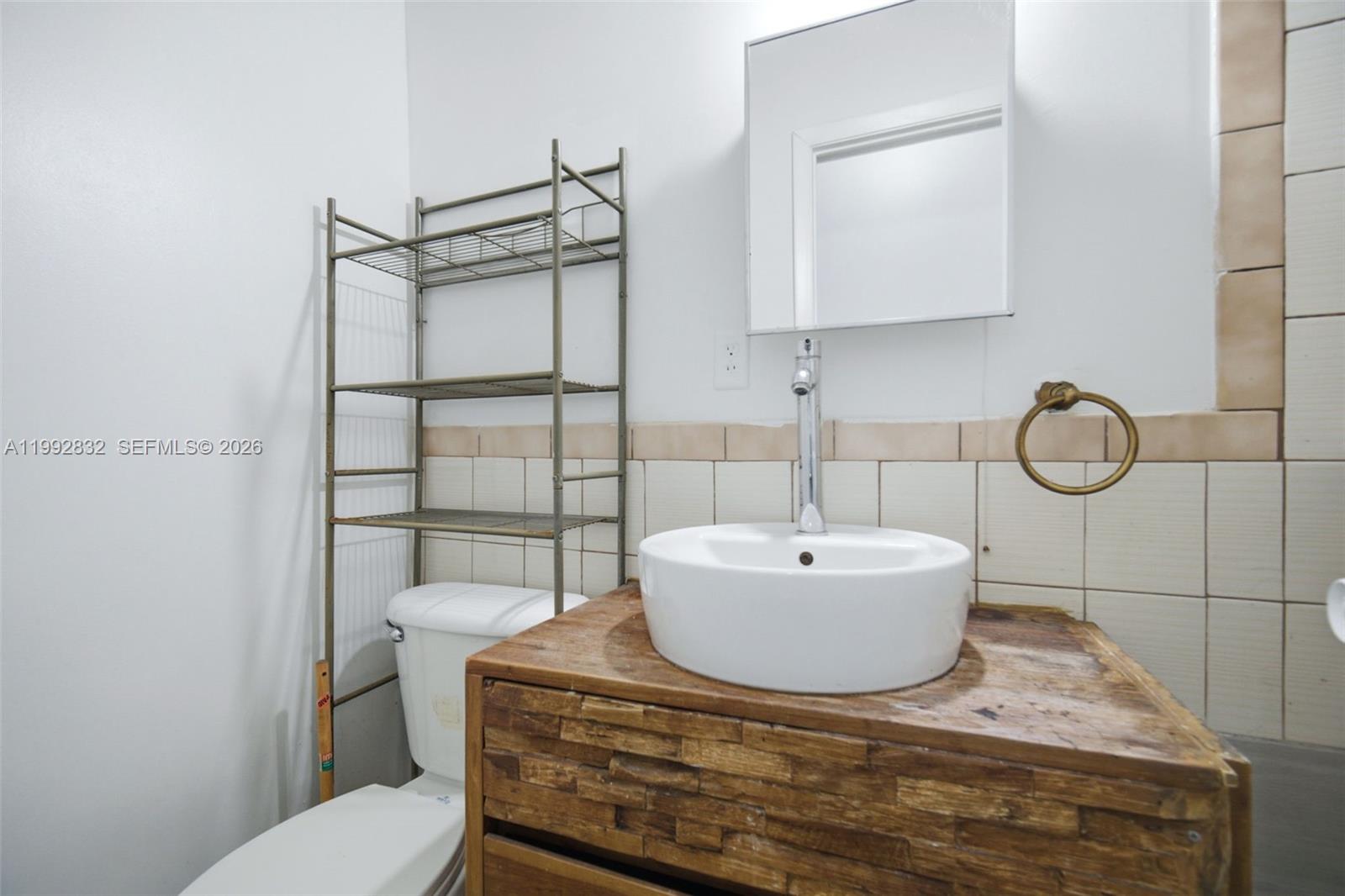6336 Southwest 9th Street West Miami, FL 33144 - Photo 25 of 33