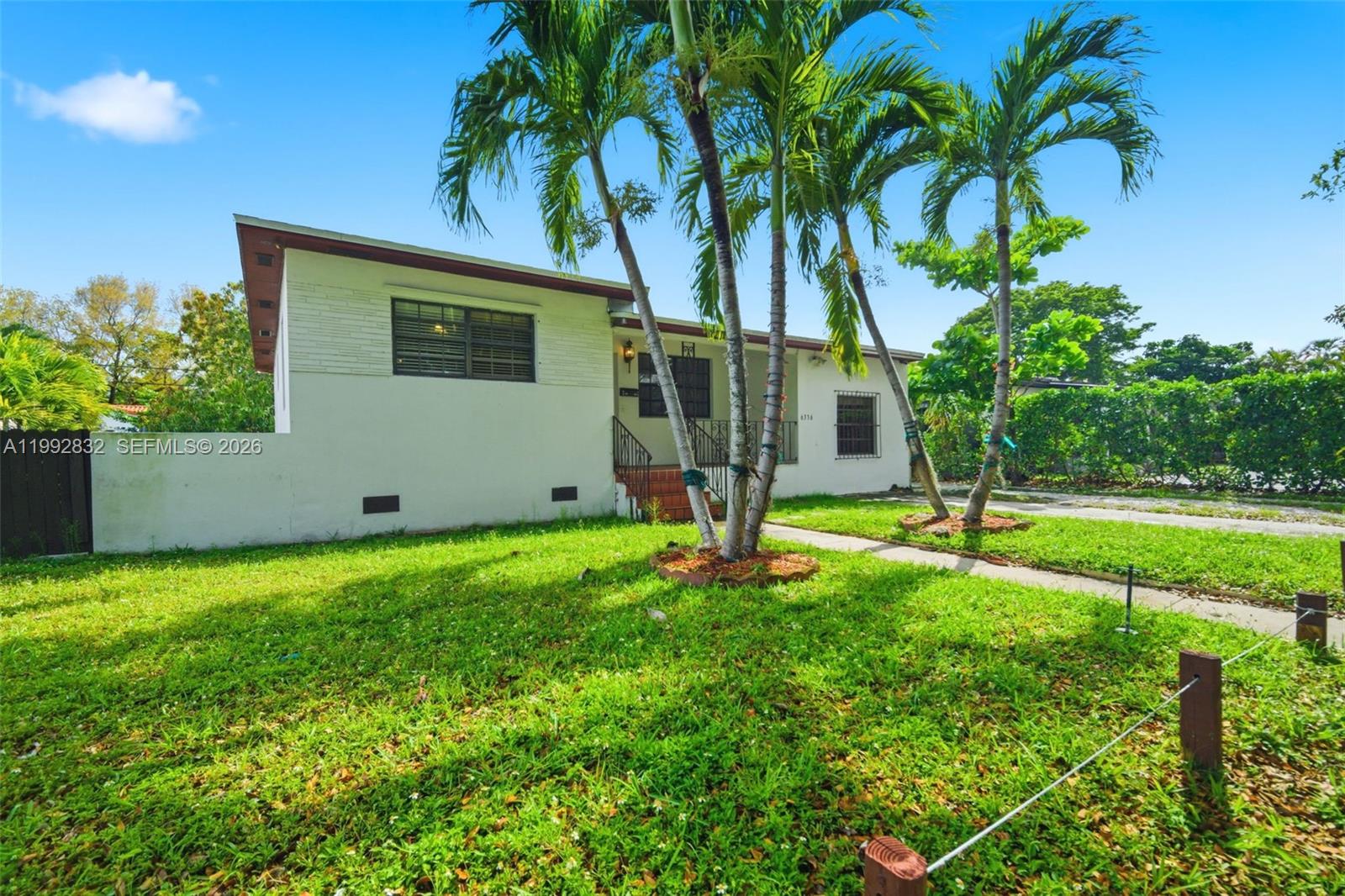 6336 Southwest 9th Street West Miami, FL 33144 - Photo 4 of 33