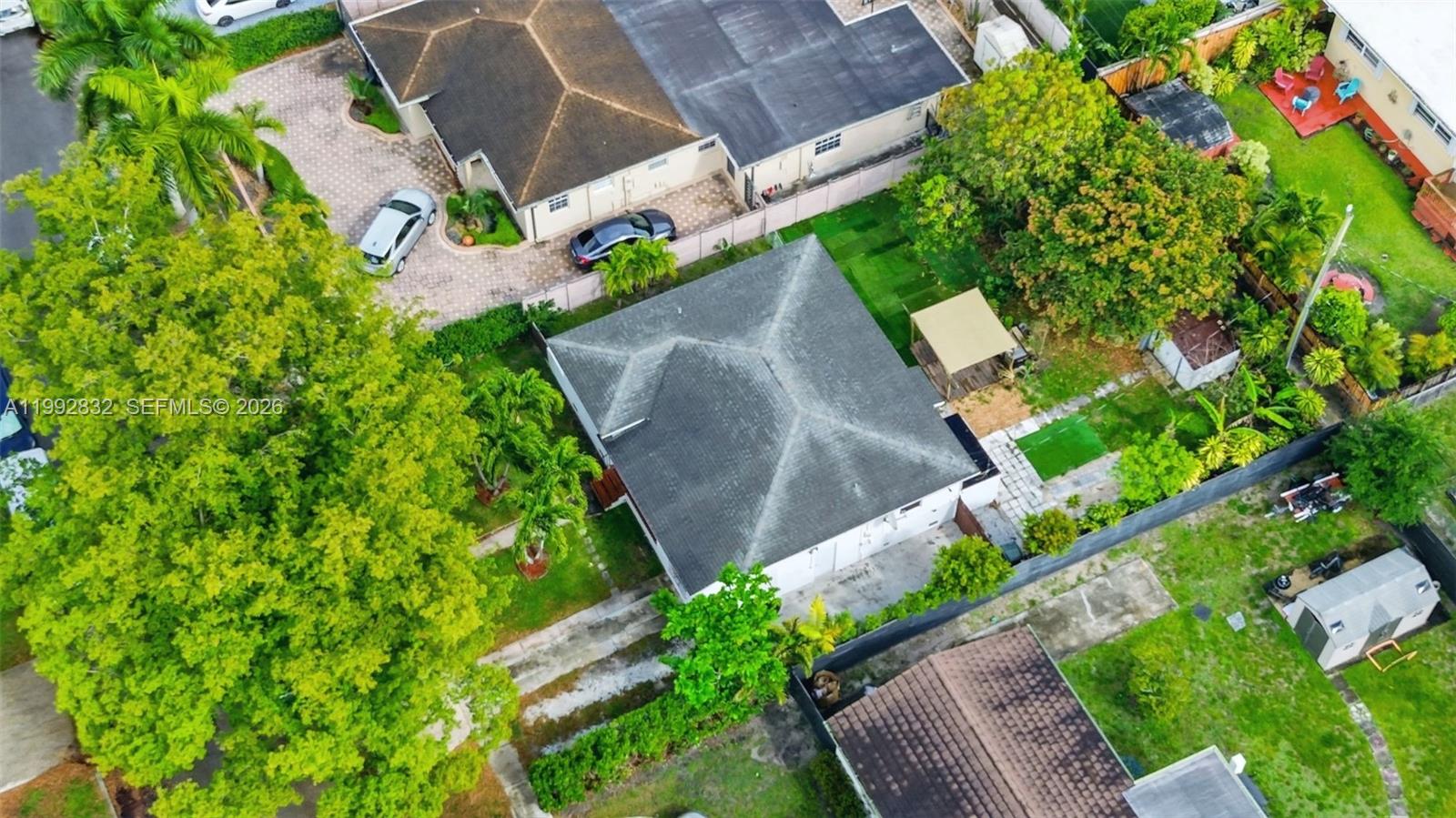 6336 Southwest 9th Street West Miami, FL 33144 - Photo 8 of 33