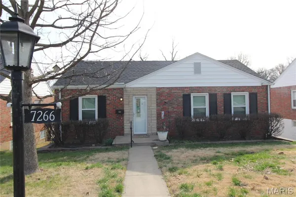 $250,000 | 7266 MacKenzie Road, St. Louis, MO 63123