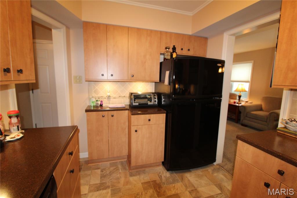 7266 MacKenzie Road St. Louis, MO 63123 - Photo 11 of 23