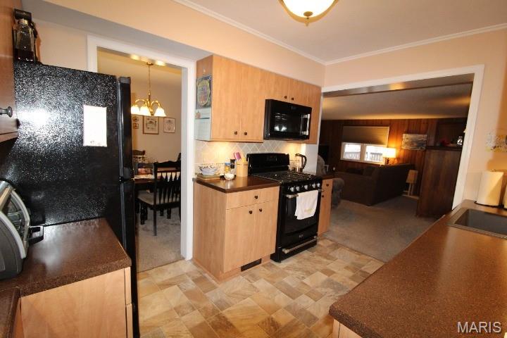 7266 MacKenzie Road St. Louis, MO 63123 - Photo 12 of 23