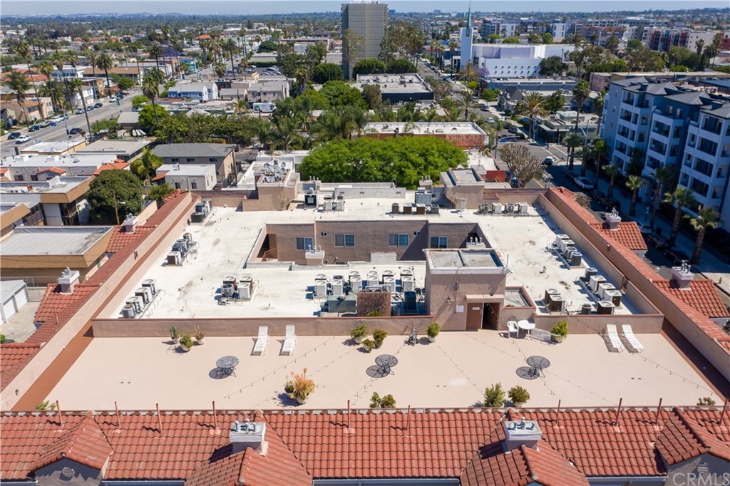 801 Pine Avenue, Unit 301 Long Beach, CA 90813 - Photo 2 of 18 an aerial view of a city