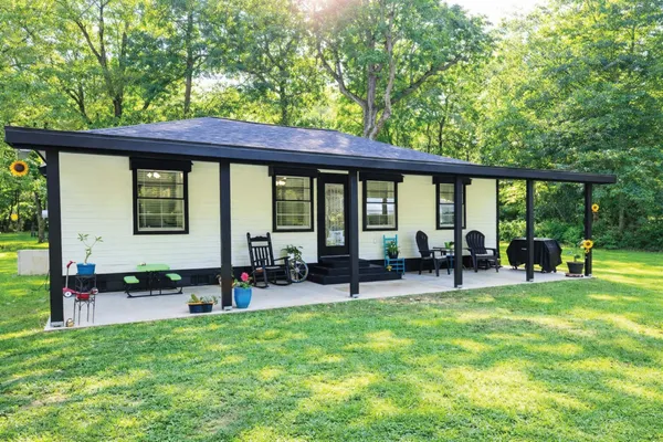 $260,000 | 1123 County Road 2254, Cleveland, TX 77327