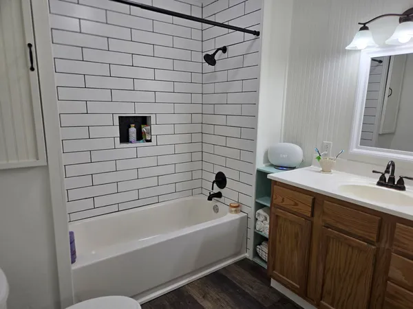 $260,000 | 1123 County Road 2254, Cleveland, TX 77327