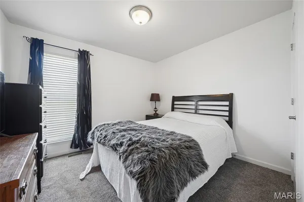 $240,000 | 12195 Mckelvey Place Drive, Bridgeton, MO 63044