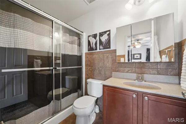 $240,000 | 12195 Mckelvey Place Drive, Bridgeton, MO 63044