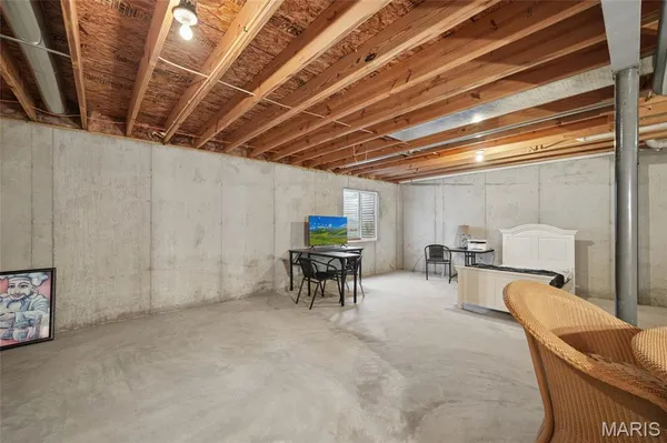 $240,000 | 12195 Mckelvey Place Drive, Bridgeton, MO 63044