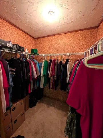 $215,000 | 400 South Washington Street, Beverly Hills, FL 34465