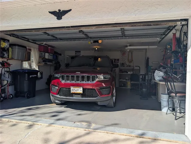 $215,000 | 400 South Washington Street, Beverly Hills, FL 34465