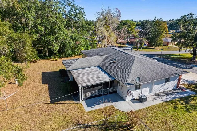 $215,000 | 400 South Washington Street, Beverly Hills, FL 34465