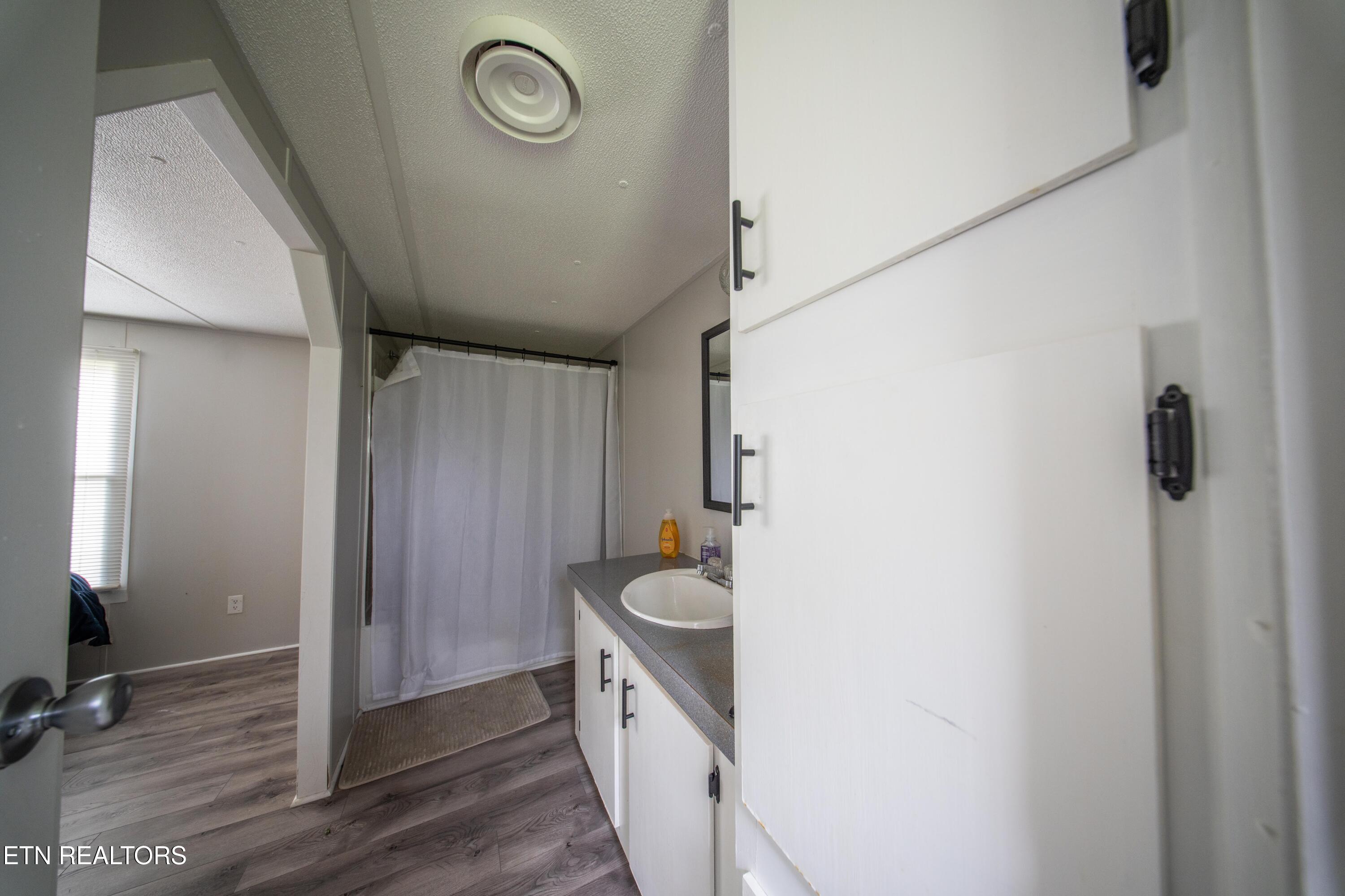 935 Linder Loop Crossville, TN 38571 - Photo 12 of 19 DSC00946_Original