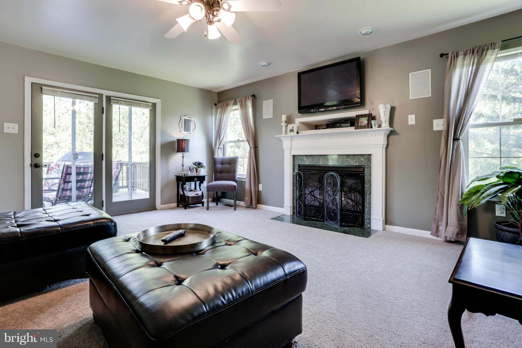 4816 Ridge Road Baltimore, MD 21237 - Photo 11 of 29 Family Room