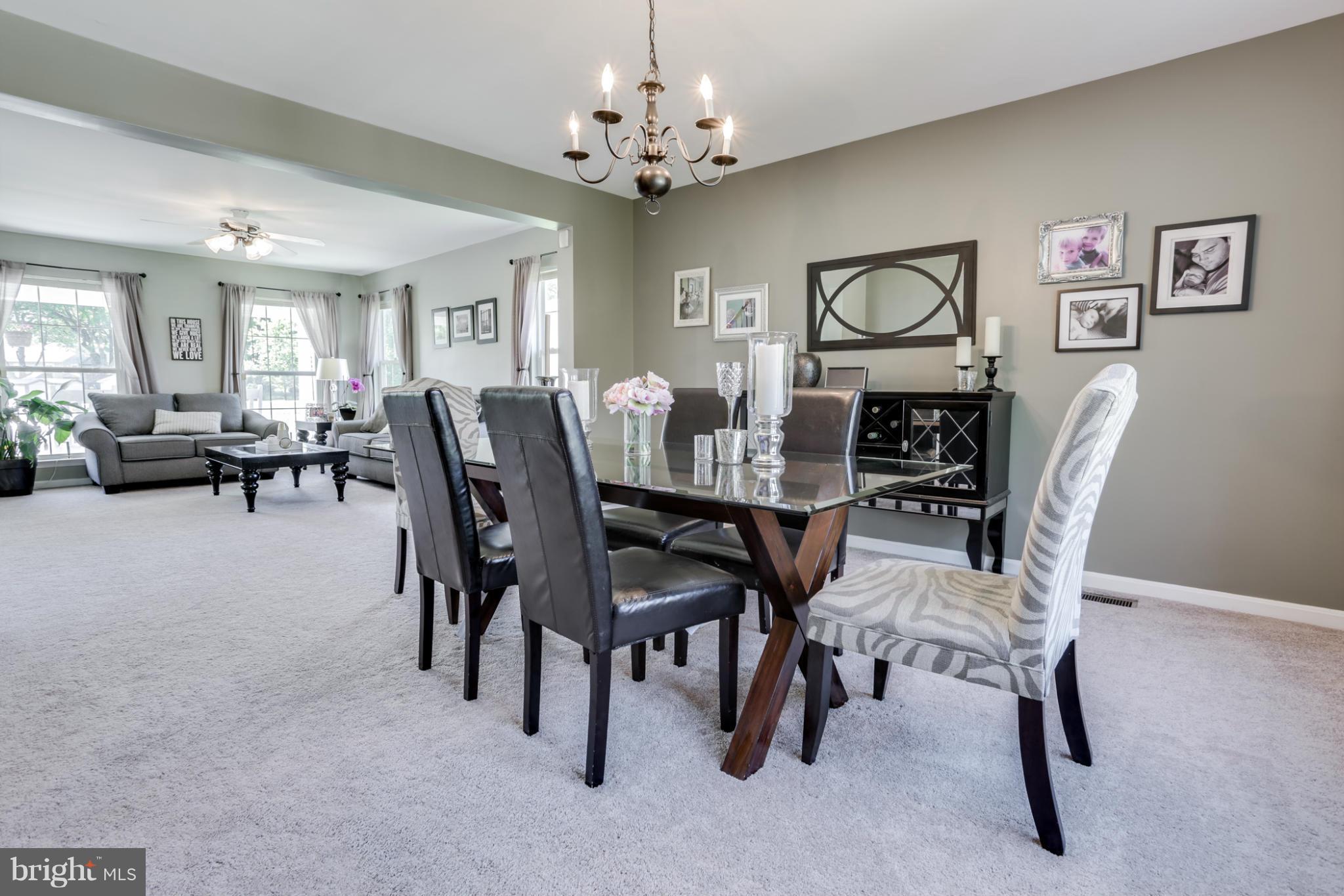 4816 Ridge Road Baltimore, MD 21237 - Photo 17 of 29 Dining Room