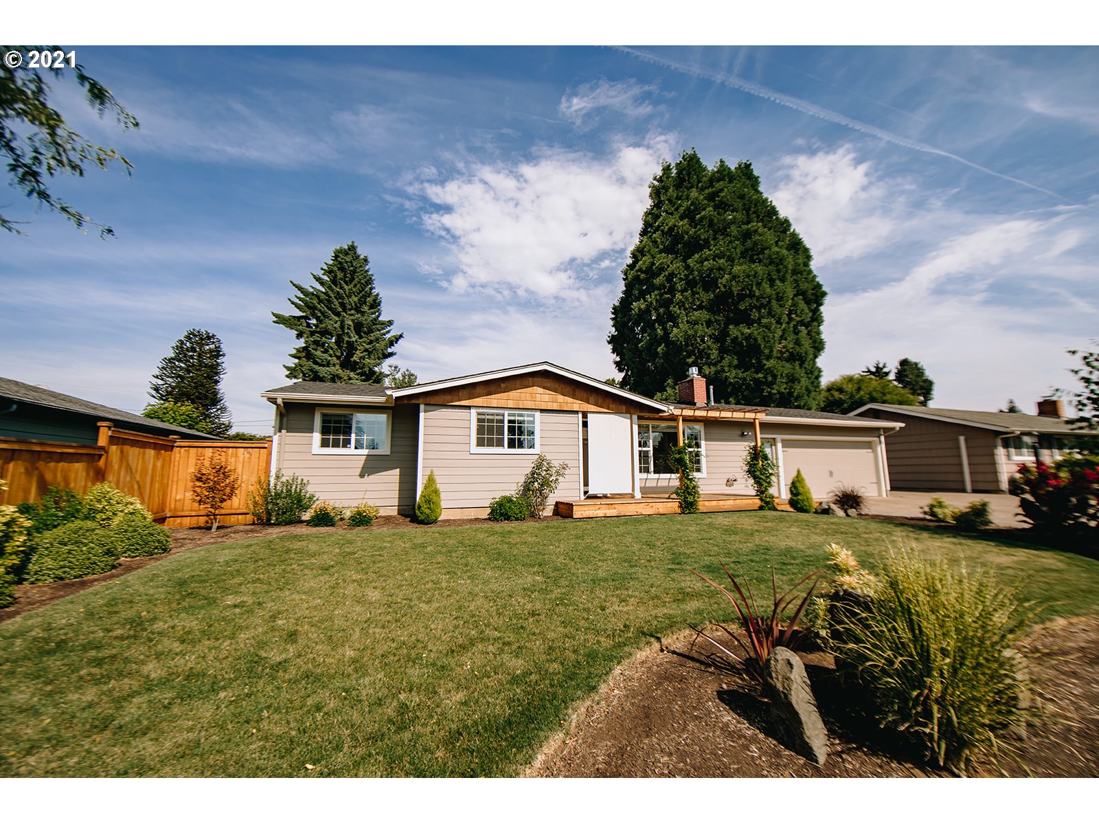 2797 3rd Street Springfield, OR 97477 - Photo 1 of 23