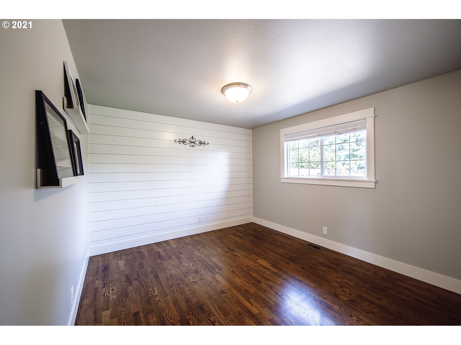 2797 3rd Street Springfield, OR 97477 - Photo 10 of 23