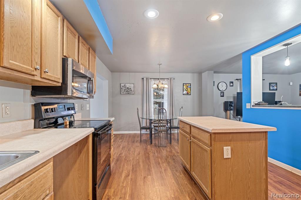 3584 Baldwin Road Auburn Hills, MI 48326 - Photo 15 of 35