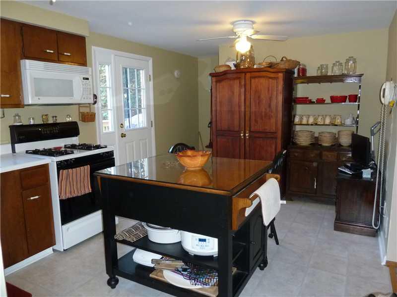 1138 Thomas Eighty Four Road Eighty Four, PA 15330 - Photo 11 of 25 Kitchen.