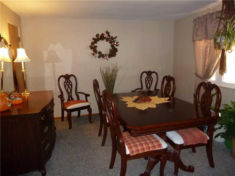 1138 Thomas Eighty Four Road Eighty Four, PA 15330 - Photo 15 of 25 Dining Room.