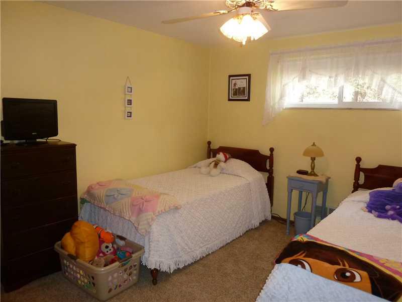 1138 Thomas Eighty Four Road Eighty Four, PA 15330 - Photo 18 of 25 Bedroom.