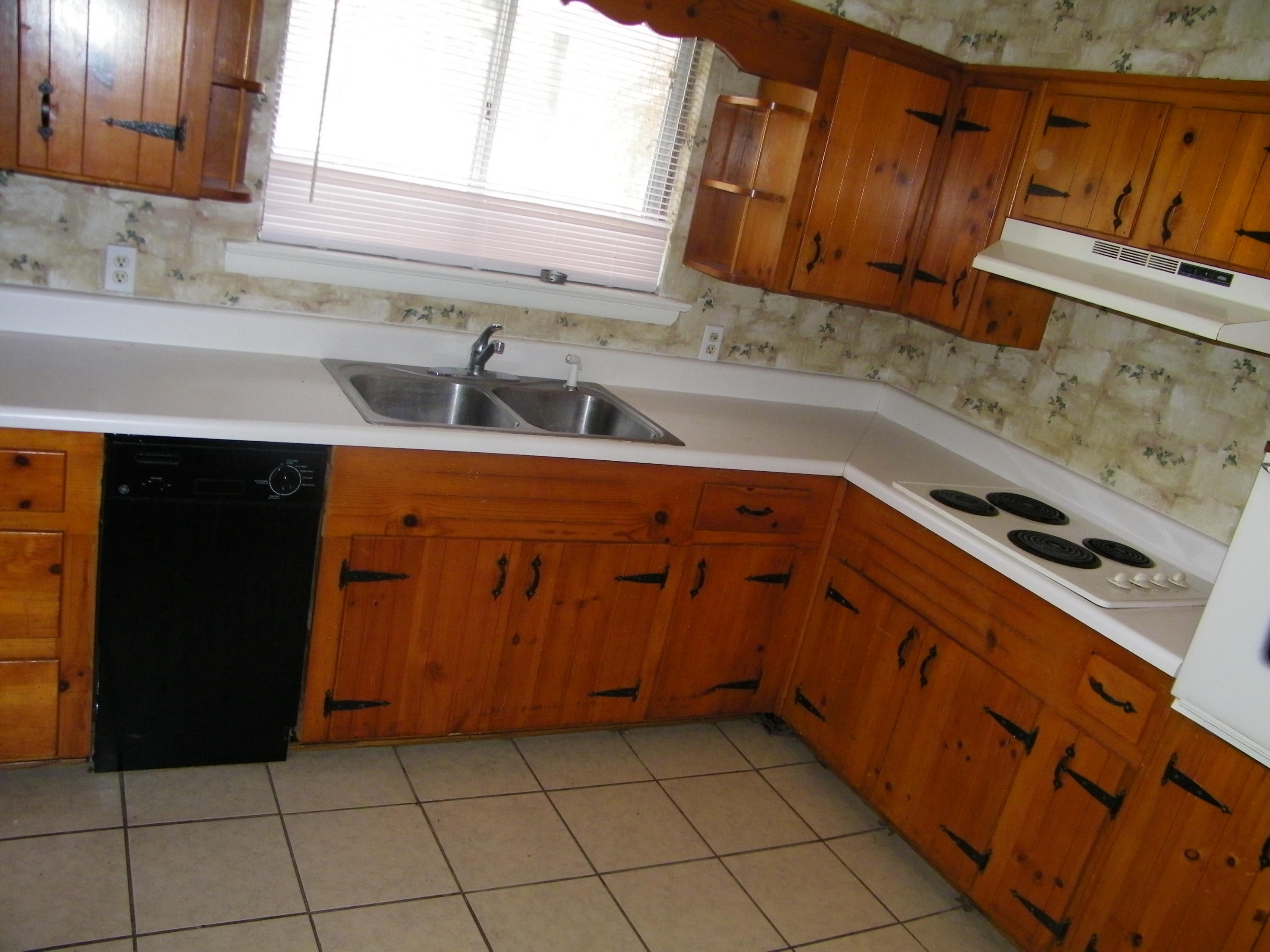 1207 John Ross Road Chattanooga, TN 37412 - Photo 4 of 13 100_6292