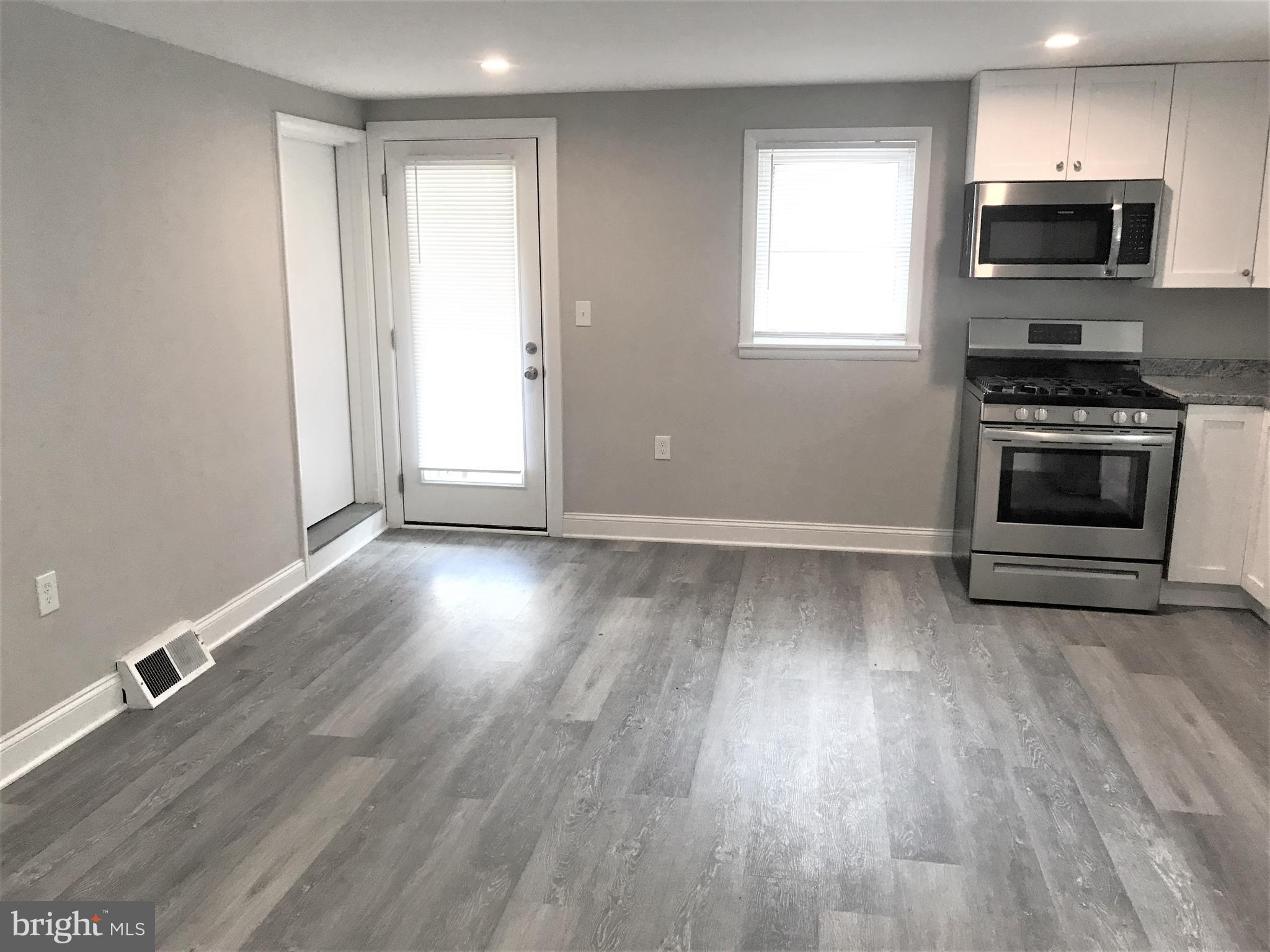 1277 Ritchie Highway, Unit A Arnold, MD 21012 - Photo 4 of 20 Kitchen--Room for table