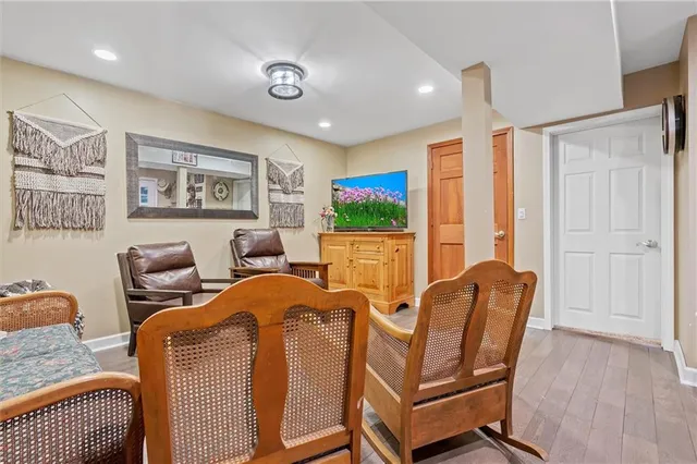 $1,150,000 | 18410 Northeast 130th Street, Kearney, MO 64060