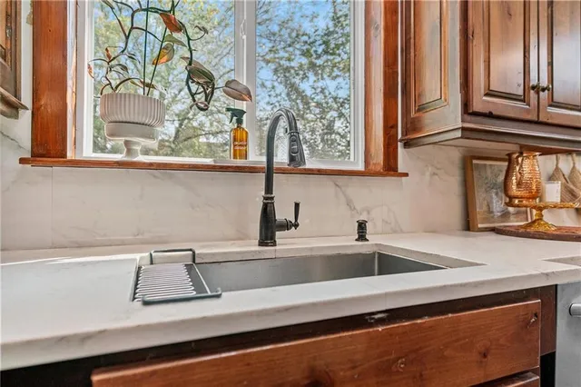 $1,150,000 | 18410 Northeast 130th Street, Kearney, MO 64060