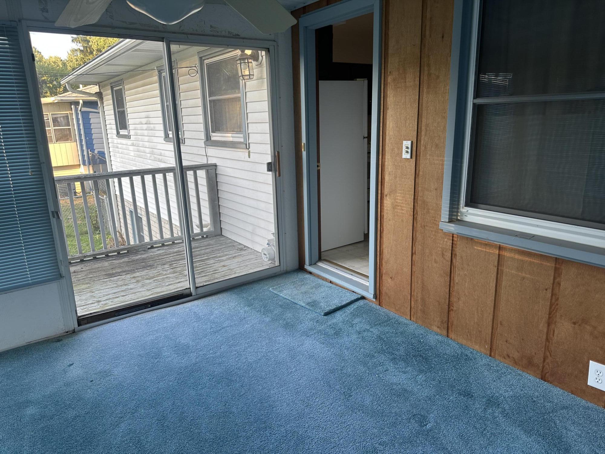 240 Rush Court Hobart, IN 46342 - Photo 18 of 19 an empty room with windows