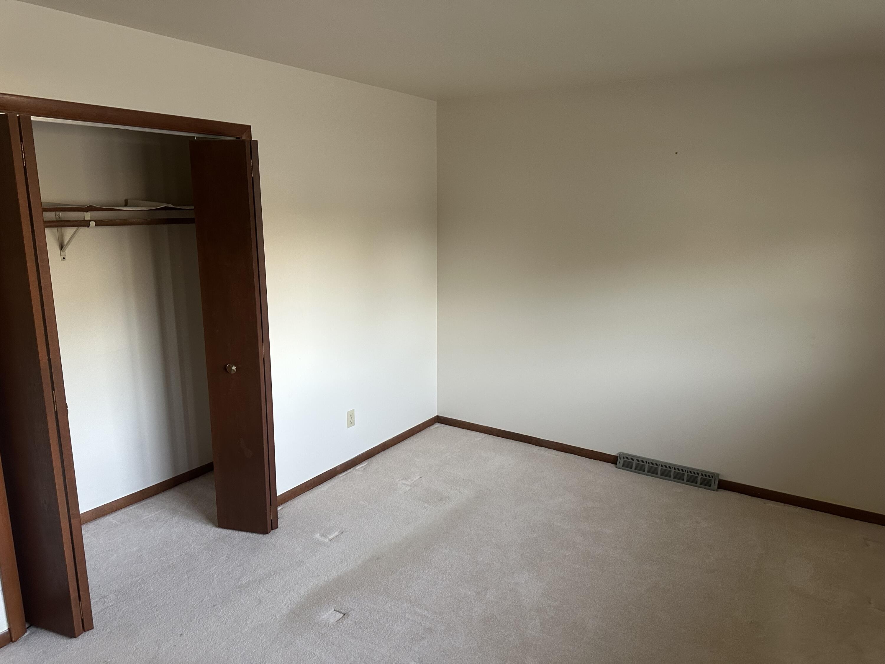 240 Rush Court Hobart, IN 46342 - Photo 6 of 19 a view of an empty room