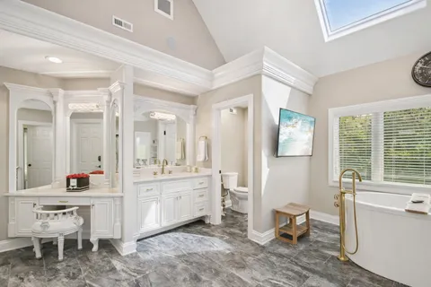 $3,399,000 | 3001 Glen Eagles Court, St. Charles, IL 60174