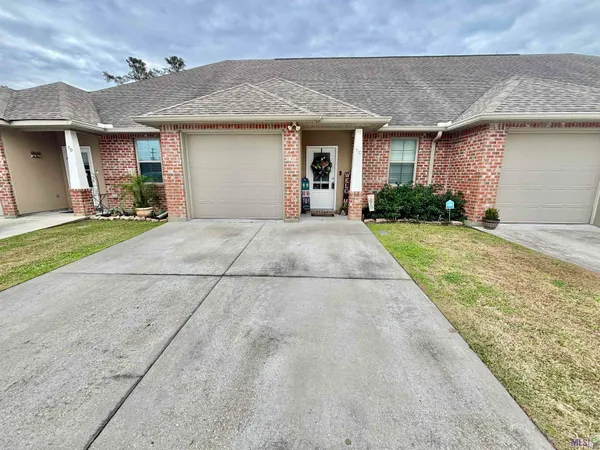 $185,000 | 34832 Highway 1019, Unit 7C, Denham Springs, LA 70706