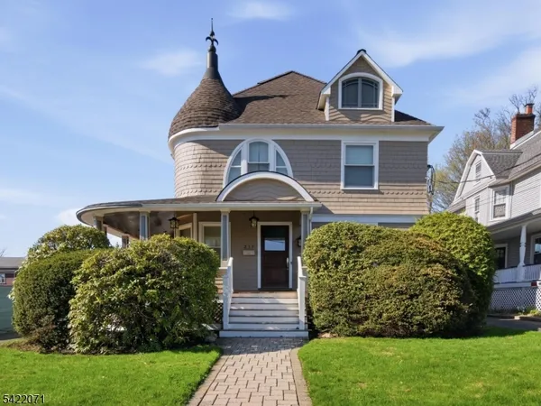 $3,335 | 217 Prospect Street, Unit B, Westfield, NJ 07090