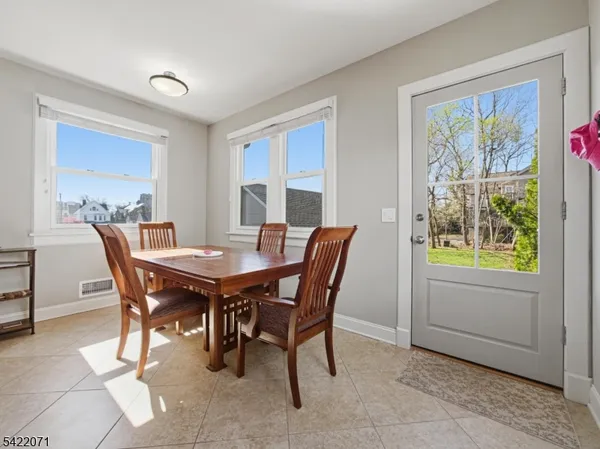 $3,335 | 217 Prospect Street, Unit B, Westfield, NJ 07090
