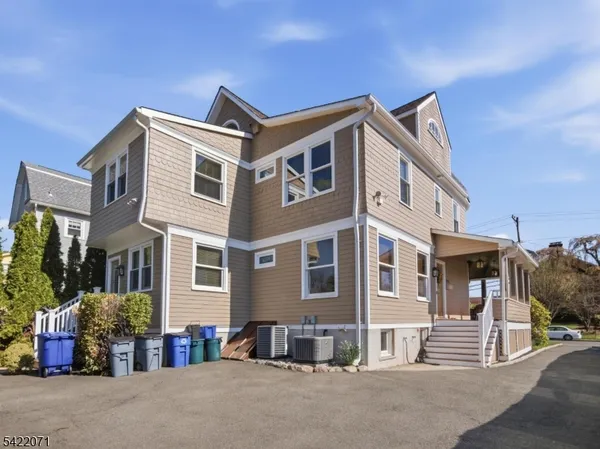 $3,335 | 217 Prospect Street, Unit B, Westfield, NJ 07090