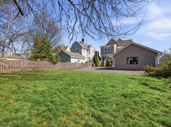 $3,335 | 217 Prospect Street, Unit B, Westfield, NJ 07090