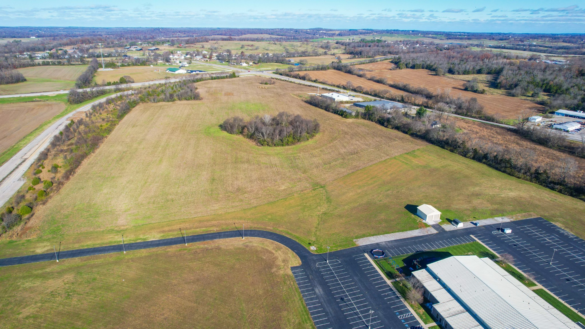 0 Cadiz Road Hopkinsville, KY 42240 - Photo 34 of 56 a view of an ocean and city