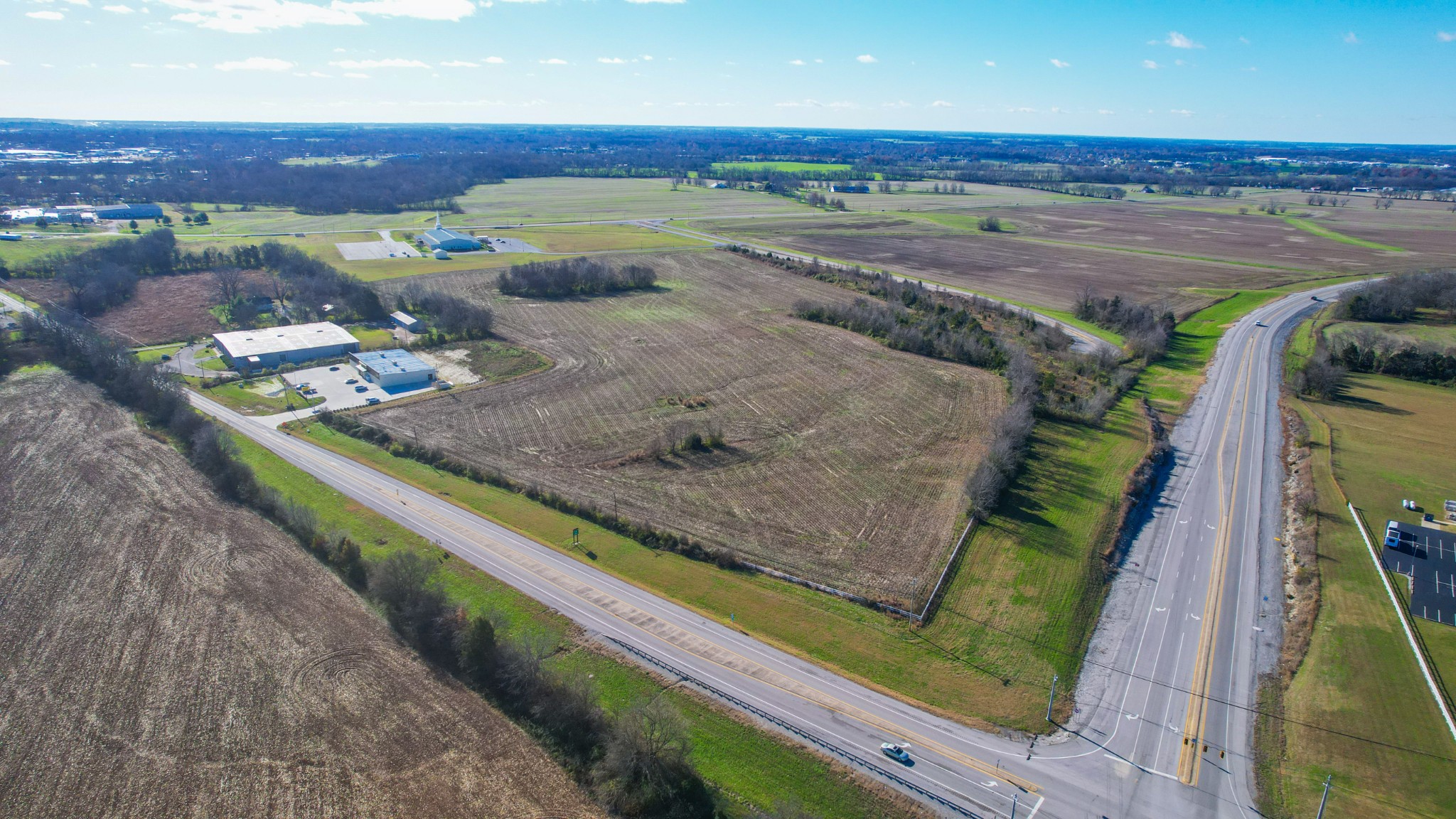 0 Cadiz Road Hopkinsville, KY 42240 - Photo 5 of 56 a view of a ocean from a balcony
