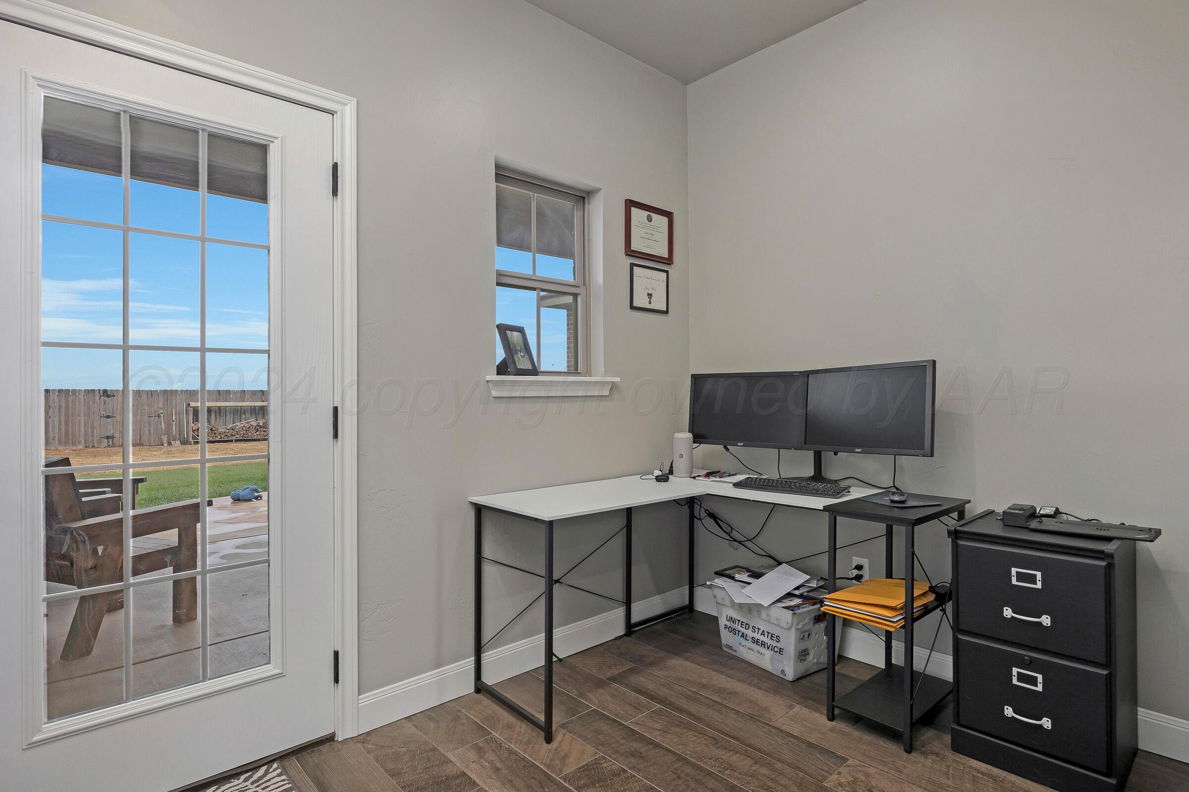17200 Stone Creek Road Amarillo, TX 79124 - Photo 15 of 32 017_Office
